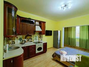 Студия квартира, посуточно, 32м2, 2/3 этаж