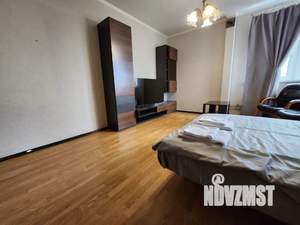 1-к квартира, посуточно, 40м2, 7/14 этаж