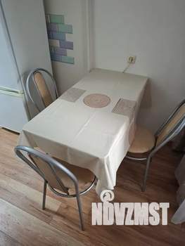 1-к квартира, посуточно, 36м2, 3/9 этаж