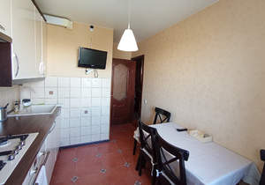 3-к квартира, на длительный срок, 70м2, 4/10 этаж