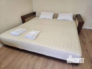1-к квартира, посуточно, 40м2, 3/5 этаж