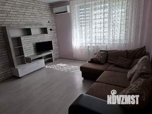 1-к квартира, посуточно, 42м2, 2/17 этаж