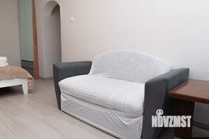 1-к квартира, посуточно, 35м2, 2/2 этаж