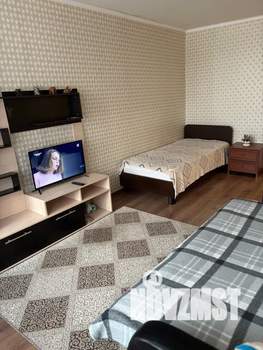 1-к квартира, посуточно, 37м2, 4/5 этаж