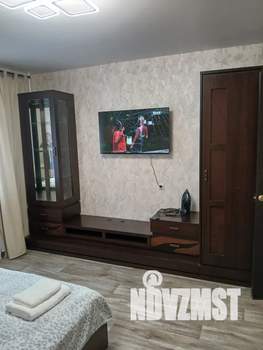 1-к квартира, посуточно, 32м2, 4/9 этаж