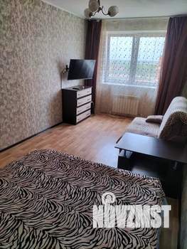 1-к квартира, посуточно, 40м2, 10/18 этаж