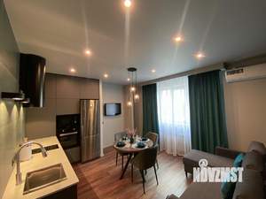 1-к квартира, посуточно, 44м2, 7/17 этаж