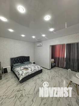 Студия квартира, посуточно, 36м2, 2/3 этаж