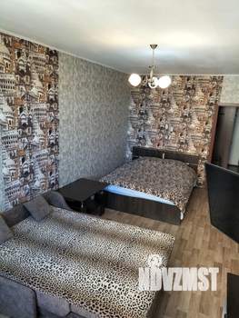 1-к квартира, посуточно, 40м2, 10/17 этаж