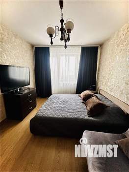 1-к квартира, посуточно, 38м2, 4/5 этаж