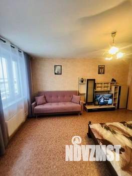 1-к квартира, посуточно, 42м2, 1/1 этаж