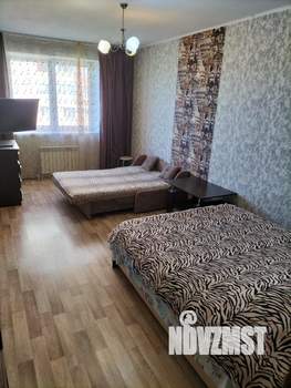 1-к квартира, посуточно, 40м2, 10/17 этаж