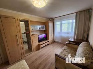 1-к квартира, посуточно, 40м2, 3/5 этаж