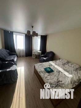 1-к квартира, посуточно, 42м2, 1/1 этаж