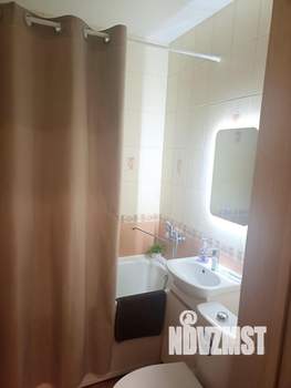 1-к квартира, посуточно, 34м2, 3/10 этаж