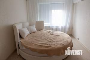 2-к квартира, посуточно, 70м2, 5/5 этаж