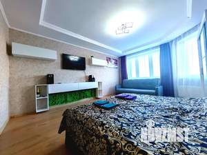 1-к квартира, посуточно, 42м2, 6/16 этаж