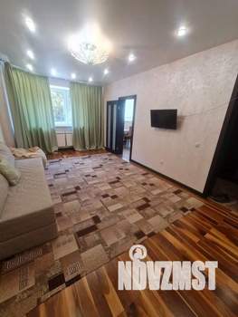 2-к квартира, посуточно, 52м2, 1/1 этаж