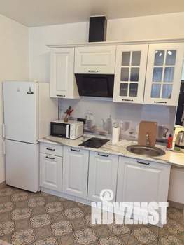 Студия квартира, посуточно, 28м2, 1/10 этаж