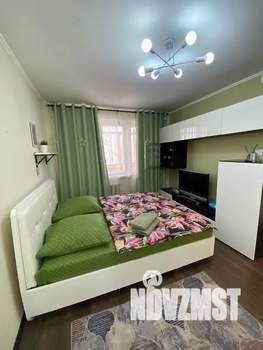 1-к квартира, посуточно, 39м2, 3/5 этаж