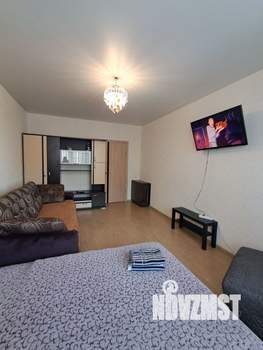 1-к квартира, посуточно, 42м2, 6/18 этаж