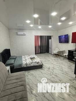 Студия квартира, посуточно, 36м2, 2/3 этаж