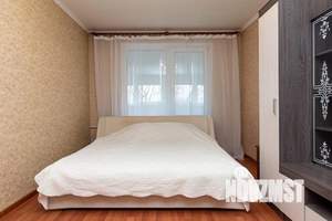 2-к квартира, посуточно, 50м2, 1/1 этаж