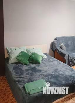 1-к квартира, посуточно, 34м2, 7/9 этаж