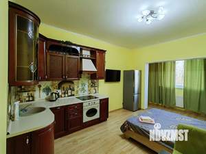 1-к квартира, посуточно, 32м2, 1/1 этаж