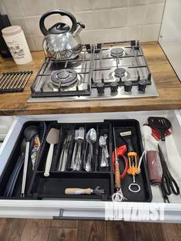 Студия квартира, посуточно, 40м2, 2/9 этаж