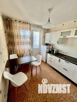1-к квартира, посуточно, 42м2, 8/16 этаж