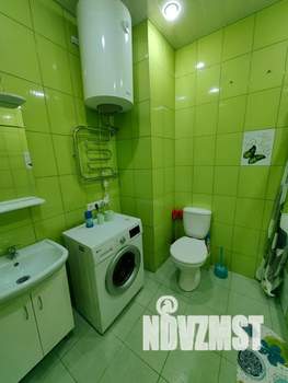 Студия квартира, посуточно, 32м2, 2/3 этаж