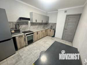 2-к квартира, посуточно, 61м2, 4/16 этаж