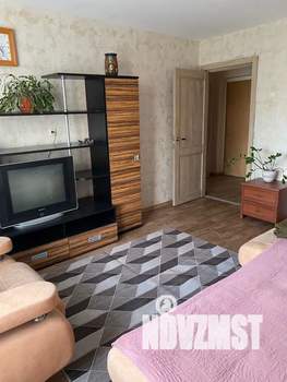 1-к квартира, посуточно, 42м2, 3/5 этаж