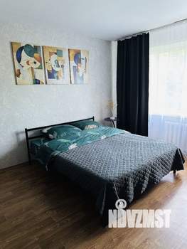 1-к квартира, посуточно, 40м2, 3/5 этаж