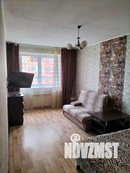 1-к квартира, посуточно, 40м2, 10/18 этаж