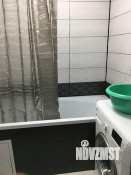 1-к квартира, посуточно, 35м2, 6/9 этаж