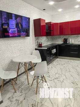 Студия квартира, посуточно, 36м2, 2/3 этаж