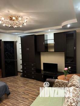 1-к квартира, посуточно, 42м2, 1/17 этаж