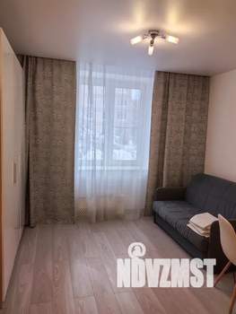 Студия квартира, посуточно, 28м2, 1/10 этаж