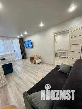 2-к квартира, посуточно, 45м2, 4/5 этаж