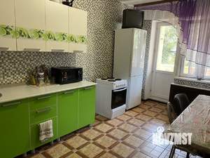 3-к квартира, на длительный срок, 120м2, 4/10 этаж