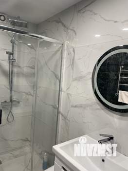 Студия квартира, посуточно, 38м2, 18/19 этаж