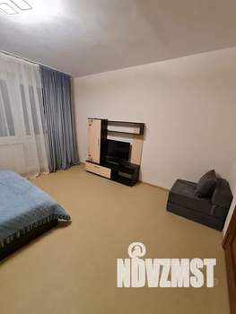 Студия квартира, посуточно, 41м2, 14/17 этаж