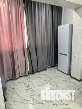 Студия квартира, посуточно, 36м2, 2/3 этаж