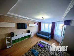 1-к квартира, посуточно, 42м2, 6/16 этаж