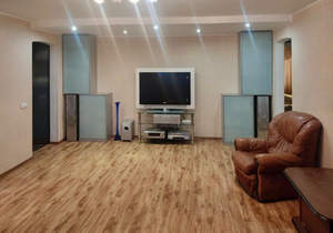 3-к квартира, вторичка, 70м2, 1/9 этаж