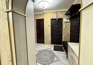 2-к квартира, вторичка, 60м2, 9/16 этаж