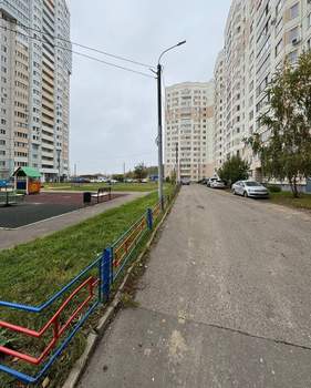 3-к квартира, вторичка, 98м2, 8/16 этаж