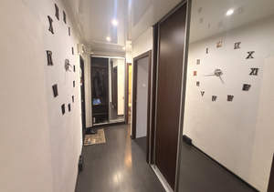 3-к квартира, вторичка, 56м2, 1/5 этаж